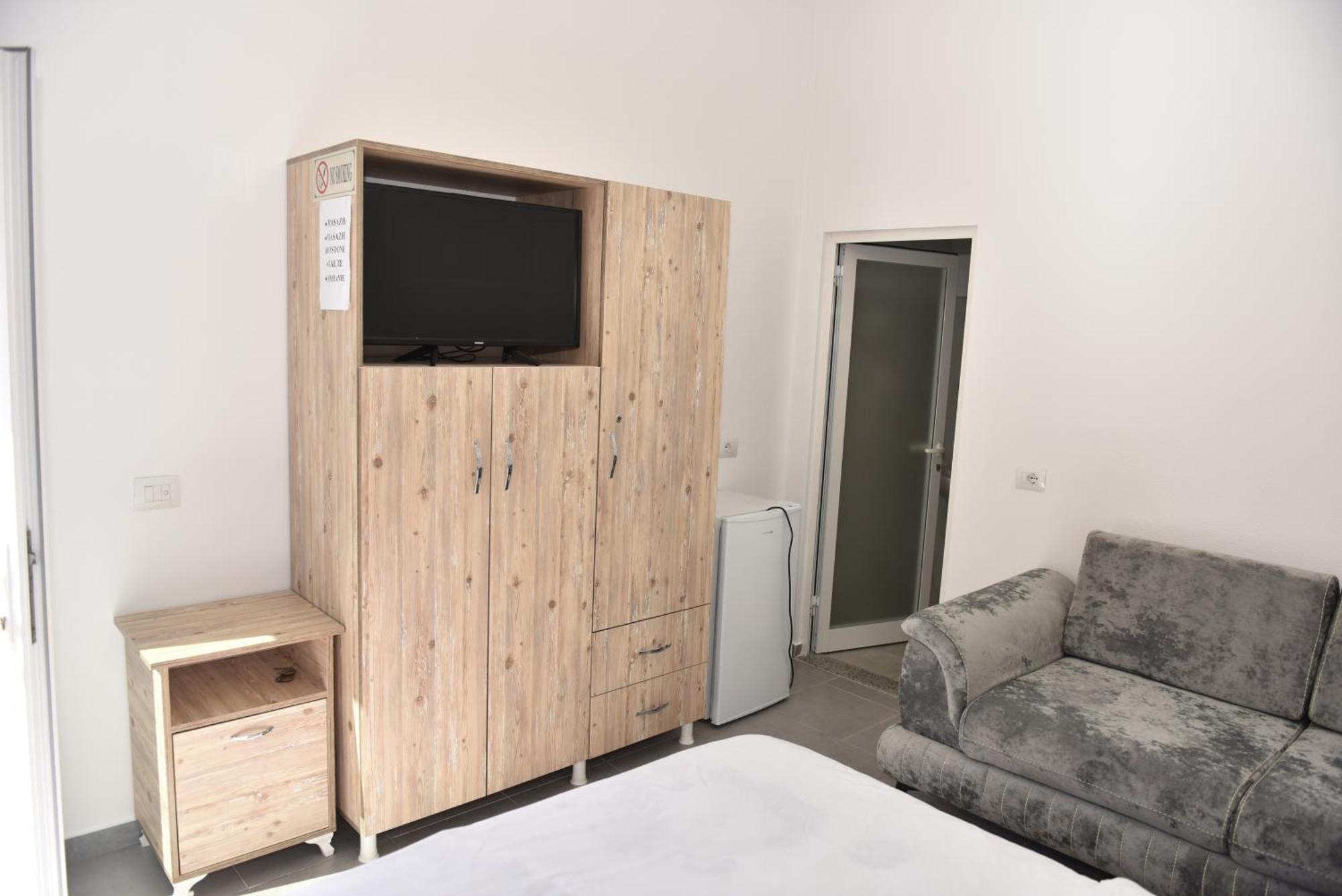 Hotel Termal Peshkopi 外观 照片