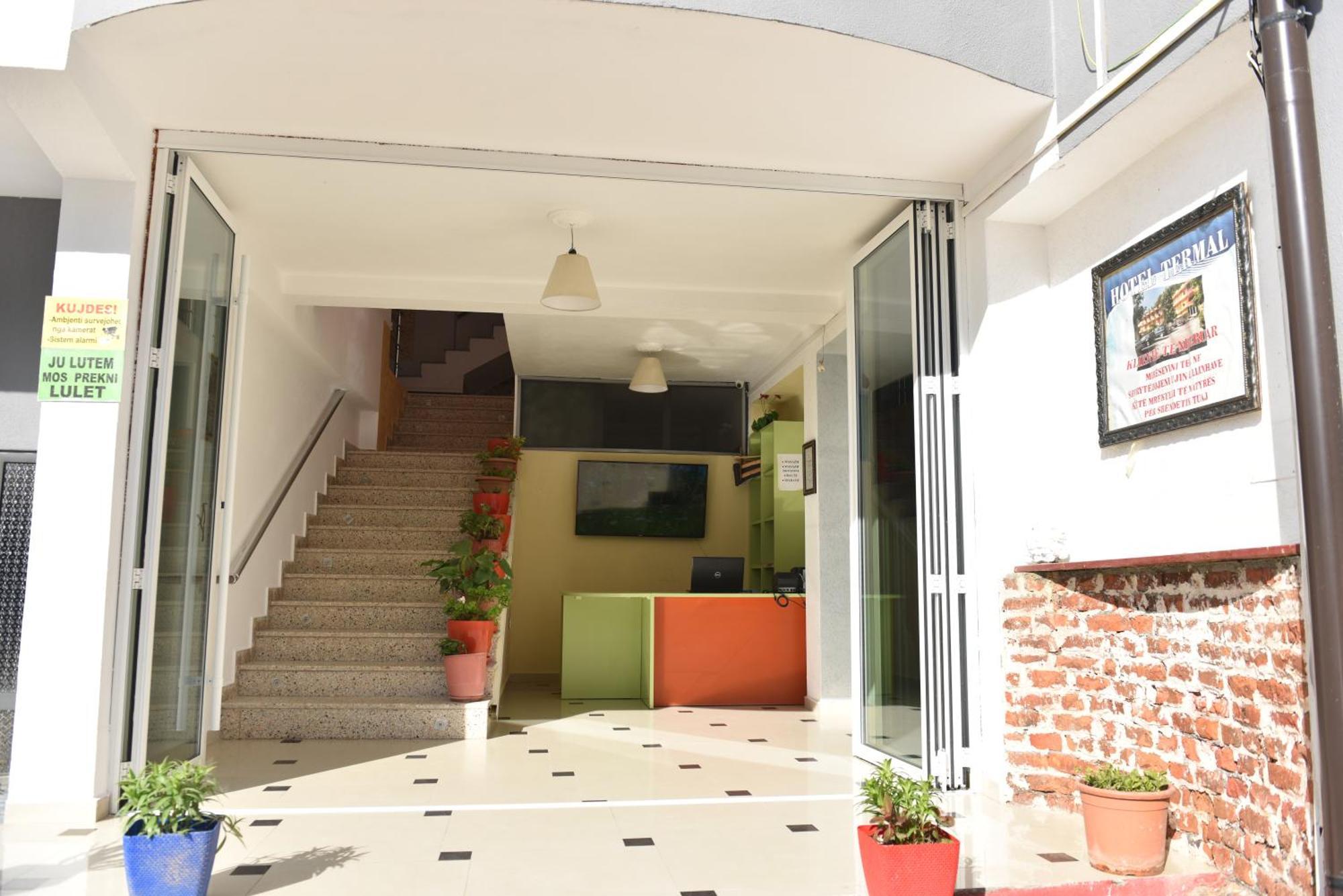 Hotel Termal Peshkopi 外观 照片